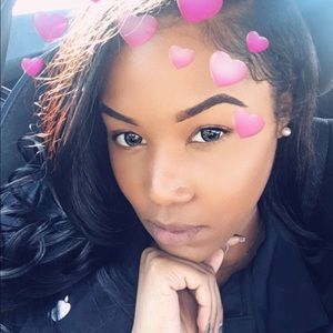 Meet your Posher, Amari